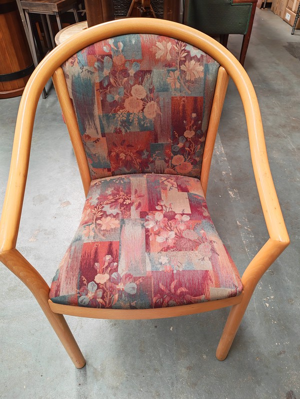 40x Polished Arm Tub Chairs For Sale