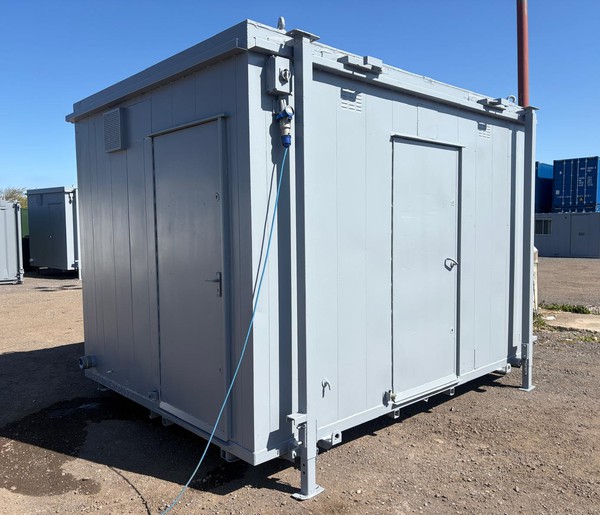 Secondhand Used 12ft x 9ft 2+1 Toilet Block Cabin For Sale