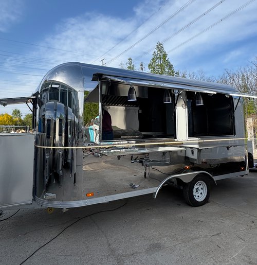 New Unused 5m Airstream Catering Trailer For Sale