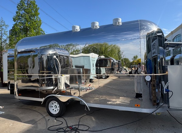Unused 5m Airstream Catering Trailer For Sale