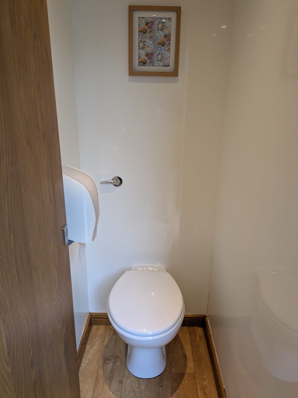 Secondhand Pea Green 3+1 Toilet Trailer