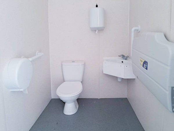 Disabled / baby changing toilet cubicle
