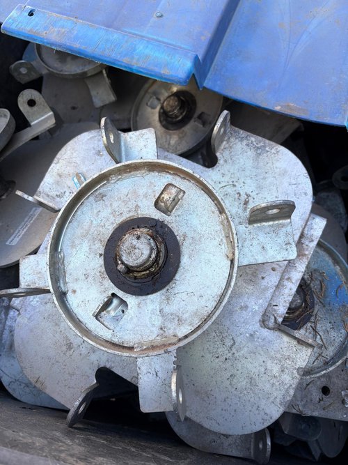 Screw Top/Adapter Plate (Fews) Melbourne Structure Leg Gable and Side 50% off the price it retails for new.