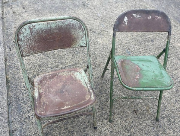 80x Metal Folding Chairs For Sale
