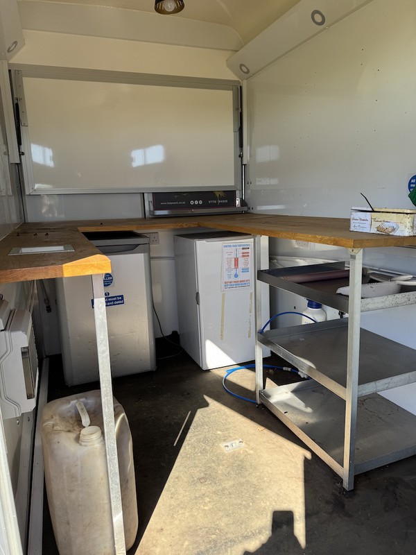 Horsebox Coffee Trailer - Buckinghamshire 4 Horsebox Coffee Trailer - Buckinghamshire 4