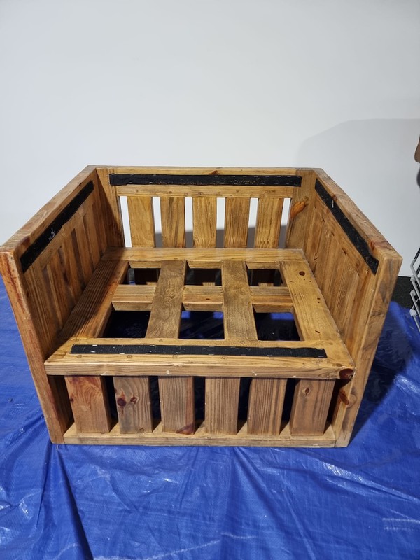Retro wood pallet chairs