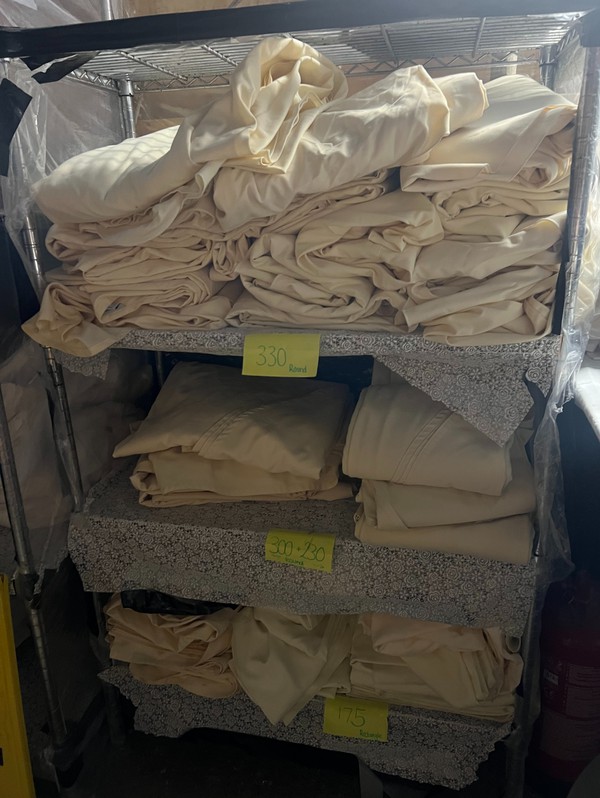 Secondhand Ivory Table Linen and Napkins