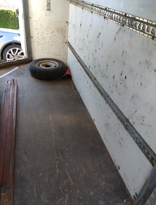 Single Axle Box Van Trailer For Sale