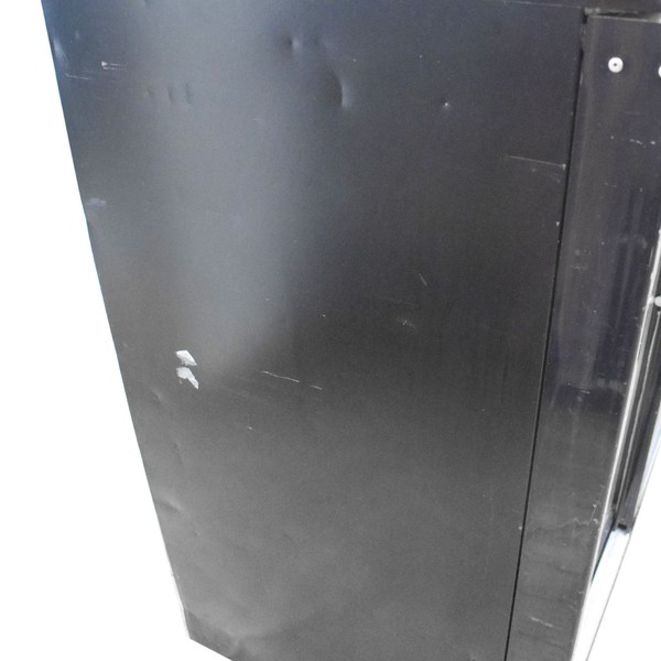 Blizzard 2 Sliding Door Drinks Fridge