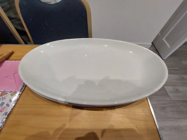 Oval plate
