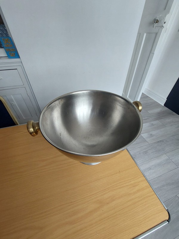 Stainless steel punch bowl