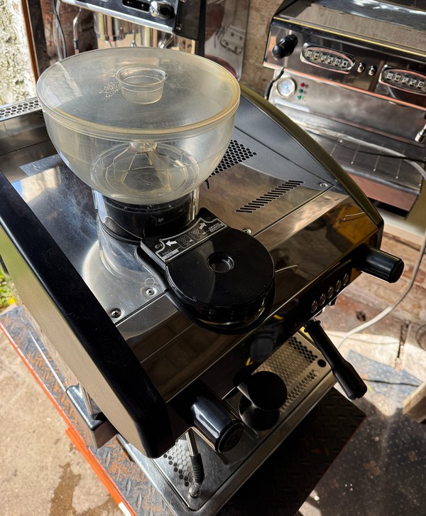 Expobar 1 Group Coffee Machine With Grinder Expobar 1 Group Coffee Machine With Grinder