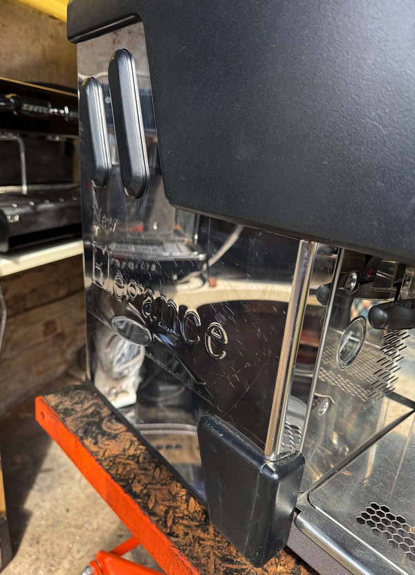 Secondhand Used Expobar 1 Group Coffee Machine With Grinder Secondhand Used Expobar 1 Group Coffee Machine With Grinder