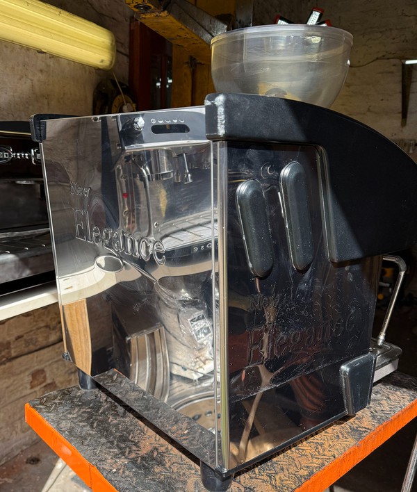 Used Expobar 1 Group Coffee Machine With Grinder Used Expobar 1 Group Coffee Machine With Grinder