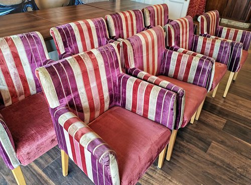 8x Red And 8x Green Dining Chairs For Sale