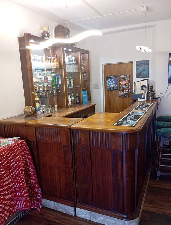 Secondhand Used 1930's French Bistro Oak Bar For Sale