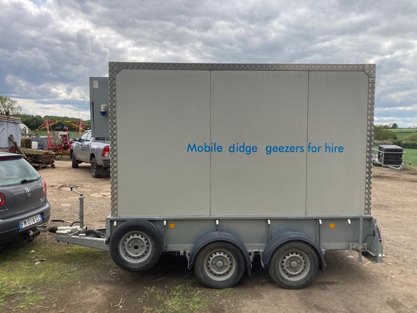 Refrigerated Fridge Trailer Refrigerated Fridge Trailer