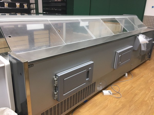 Display Fridge Counter