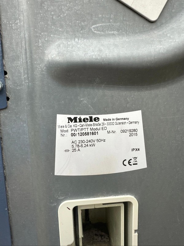 Meile Washer Dryer Stack Meile Washer Dryer Stack
