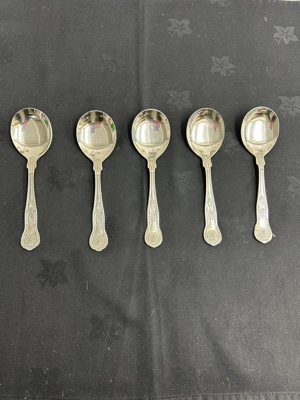 135 kings Pattern Soup spoons.