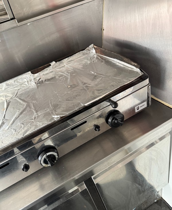 Secondhand Parry PGF1000G Griddle