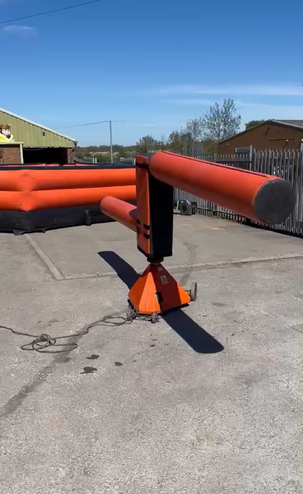 Secondhand Inflatable Sweeper Wipe Out Arms Secondhand Inflatable Sweeper Wipe Out Arms