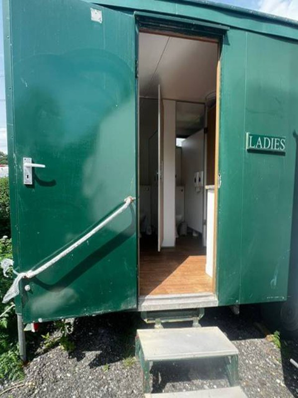 Green toilet trailer for sale Green toilet trailer for sale