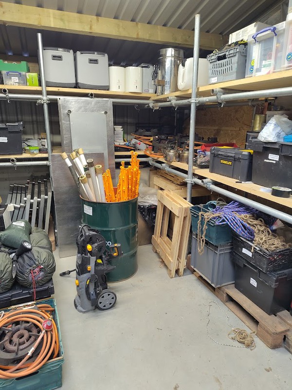 Camp cooking equipment
