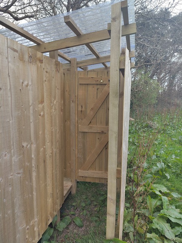 Shower entrance