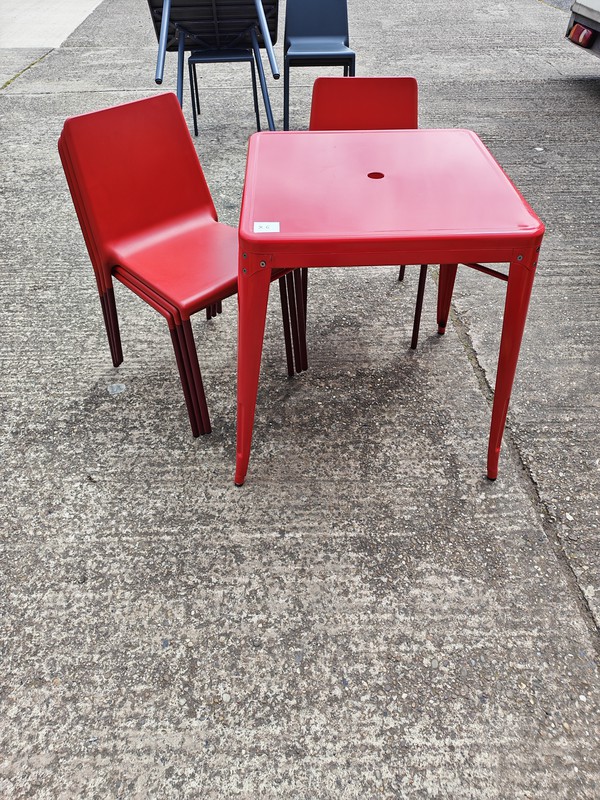 Cafe tables and chairs Cafe tables and chairs