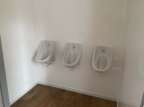 3 + 1 Toilet Trailer For Sale