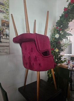 Secondhand Used 8x Cafe Chairs For Sale
