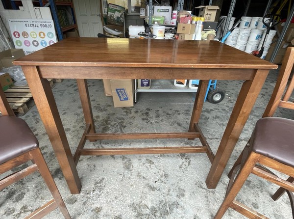 Wooden Pub Tables And Chairs Wooden Pub Tables And Chairs