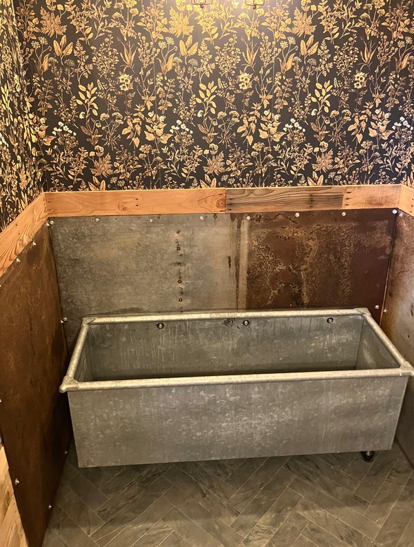 20ft x 8ft 3 + 1 Toilet Trailer