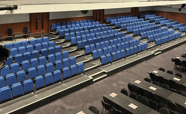 1900x Cinema Chairs