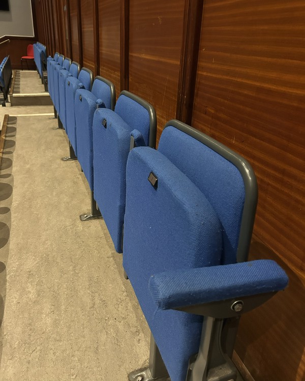 Secondhand Folding Theatre Seats