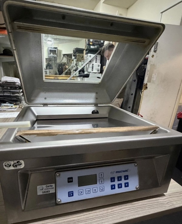 Secondhand Multivac C200 Vacuum Sealer