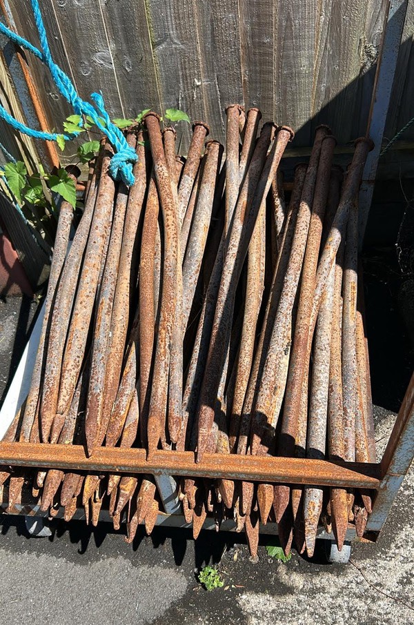 Heavy Duty Tent Pegs For Sale