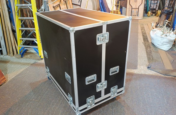 Modular Bar Counter