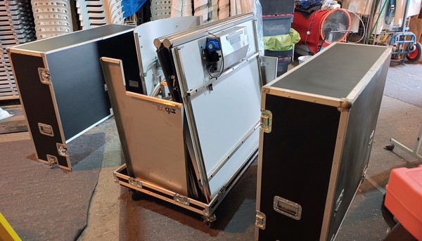 Modular Zip Mobile Bar For Sale