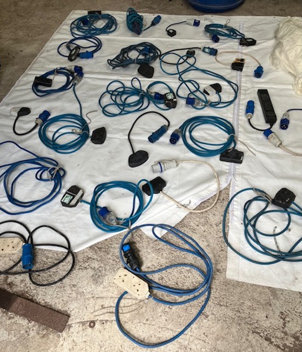16amp sockets adapter to 13amp
