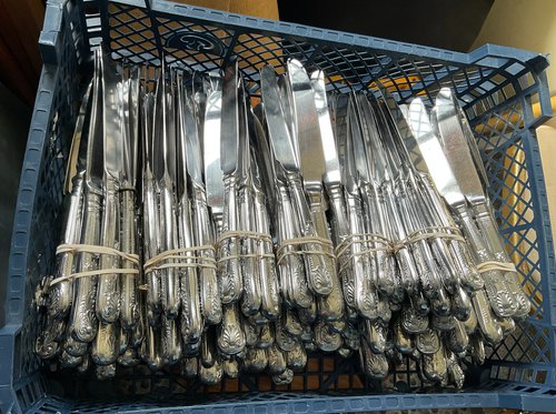 Kings Pattern Main And Dessert Knives For Sale