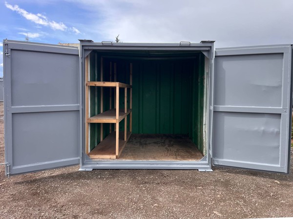 Building site store for sale Building site store for sale