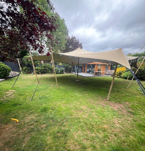 8.5m x 10m Stretch Tent 8.5m x 10m Stretch Tent