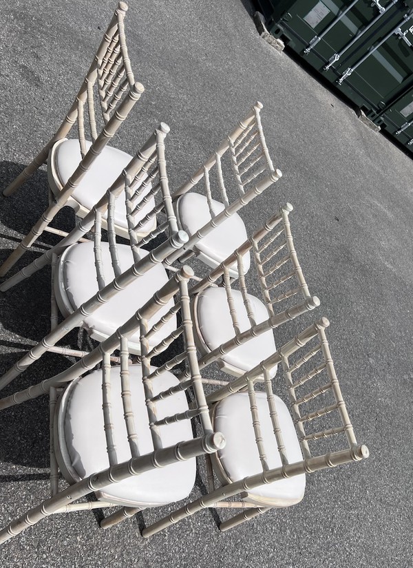 Buy Limewash Chiavari Chairs Buy Limewash Chiavari Chairs
