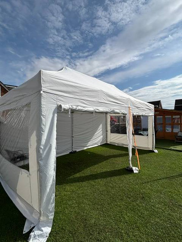 3m x 6m Pop up marquee for sale