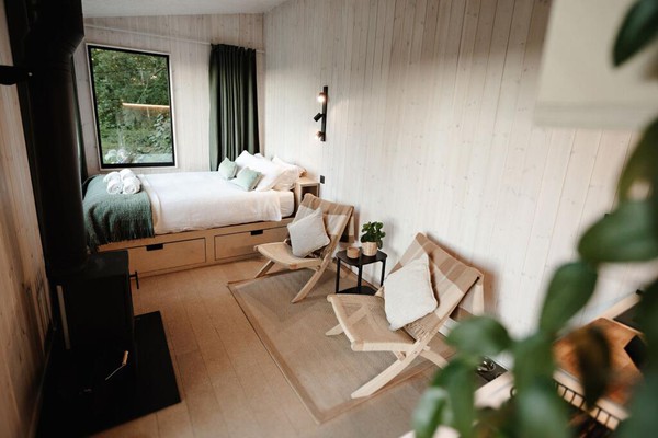 Glamping cabin / Tiny house