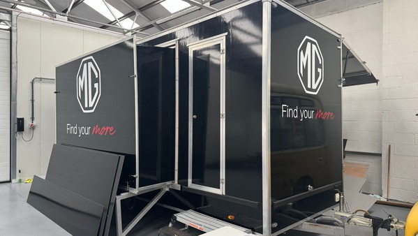 Second Hand 6m Exhibition Trailer Second Hand 6m Exhibition Trailer