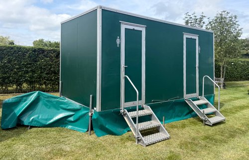 2 + 1 Toilet trailer for sale