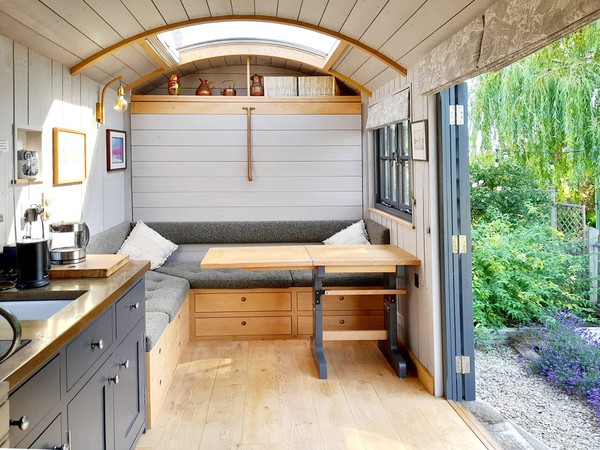Large shepherd's hut for sale Large shepherd's hut for sale